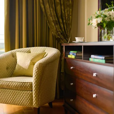 فندق Castlemartyr Resort Hotel كاستلمارتير