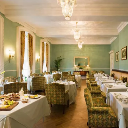 فندق Castlemartyr Resort Hotel 5*