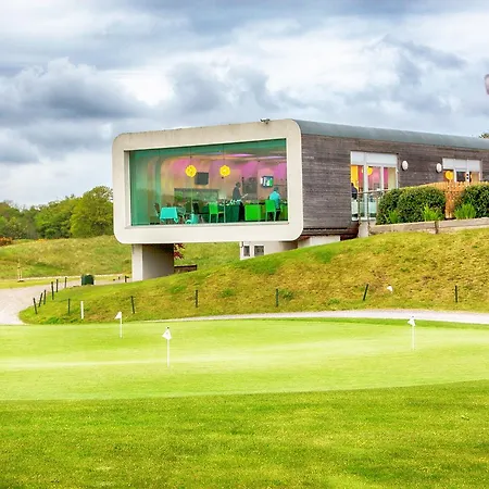 فندق Castlemartyr Resort Hotel كاستلمارتير